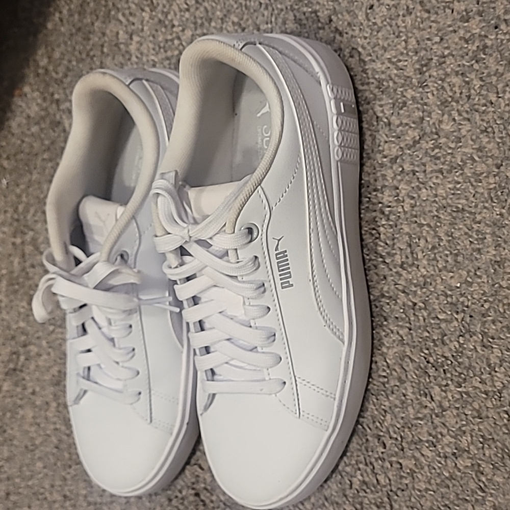 Puma walking shoes